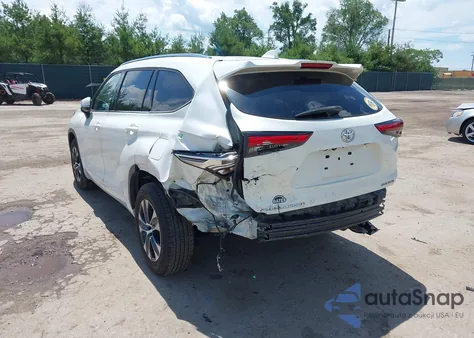 2021 Toyota Highlander Xle from USA, damaged, VIN 5TDGZRBH4MS540112